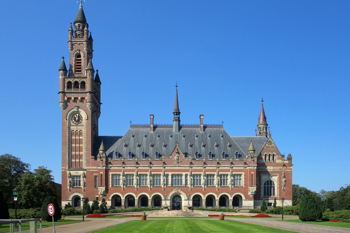 Hague1_shutterstock_508192714-1356x734_300_GOV_site_0.png